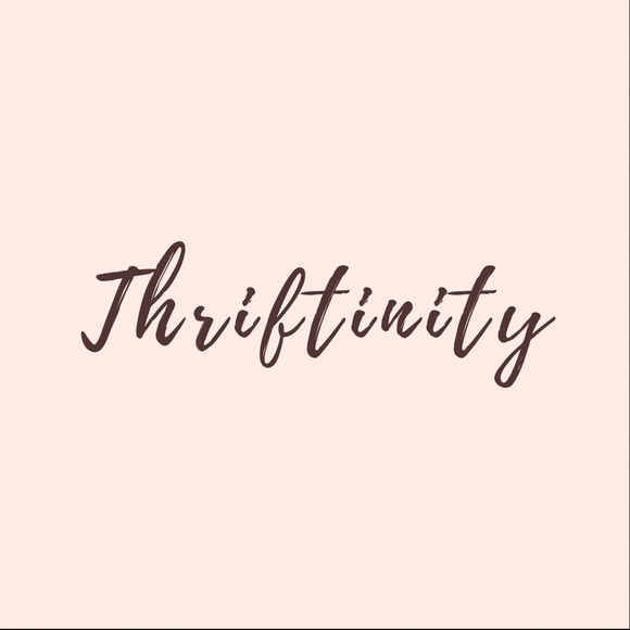 Meet your Posher, Viv | Thriftinity | Circular Fashion - Picture 5 of 6